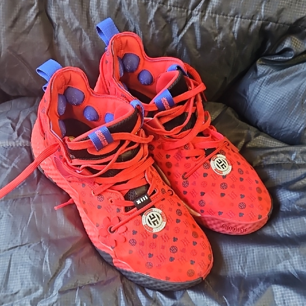 The Las Vegas Nightlife Takes Hold Of The adidas Harden Vol. 6